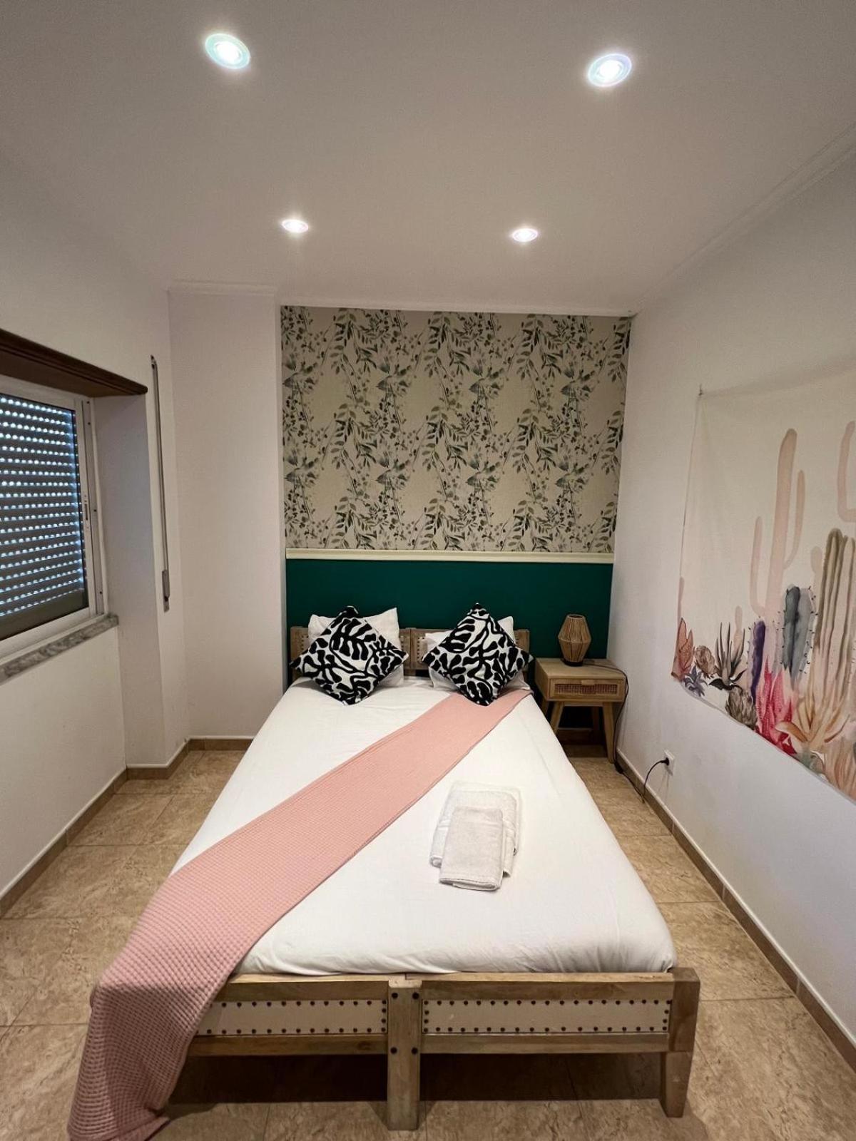 Cozy In W Swing Chairs Apartment Almada