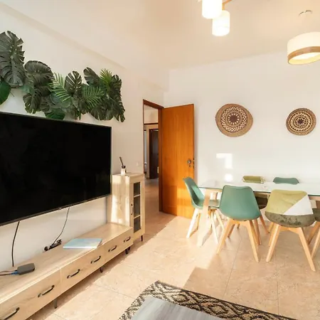 Cozy Apartment In Central Almada W Swing Chairs Zewnętrze zdjęcie